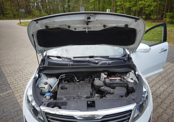 Kia Sportage cena 48500 przebieg: 174114, rok produkcji 2013 z Lubniewice małe 154